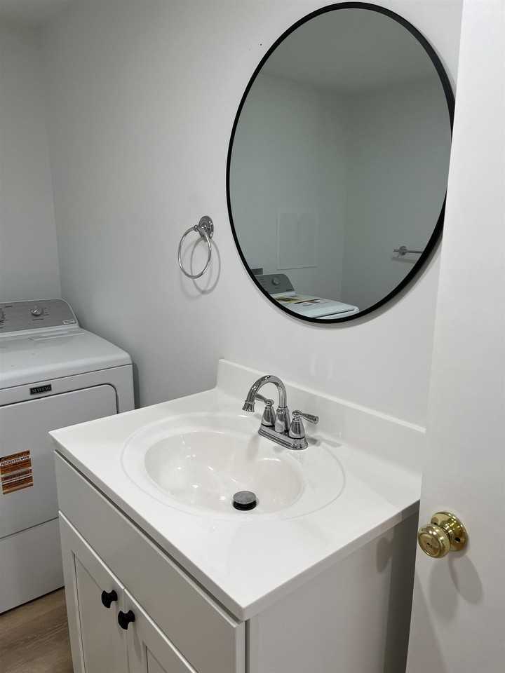 153 Oak Creek Ln - Photo 6 of 9