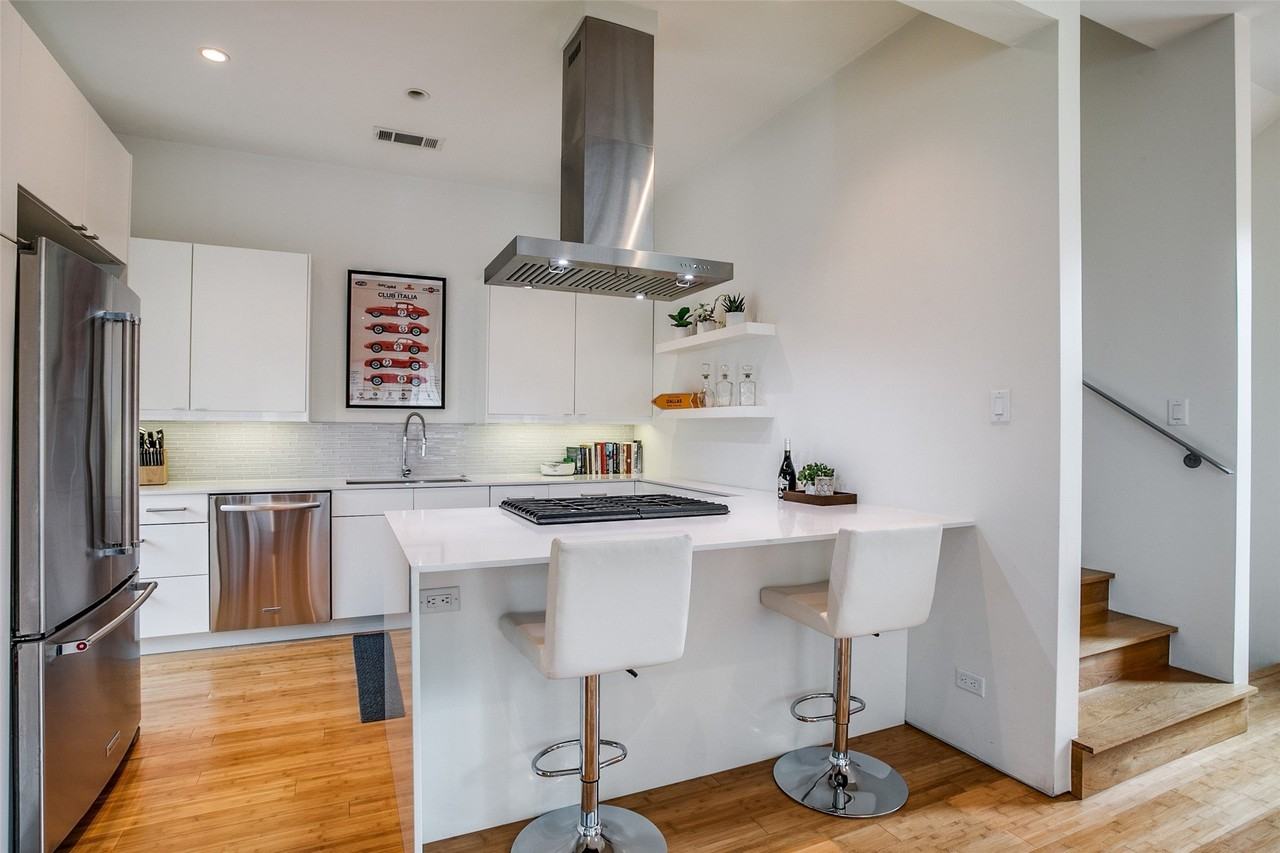 4401 Roseland Ave #A - Photo 5 of 12