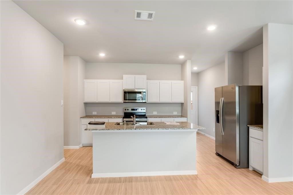3137 Pecan Farm Ln - Photo 3 of 33