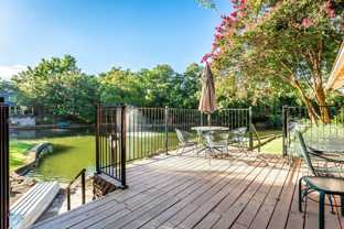 6737 Lakefair Cir - Photo 1 of 1