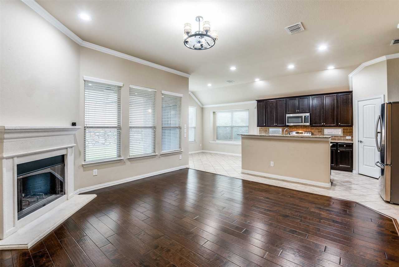 16425 Toledo Bend Ct - Photo 6 of 27