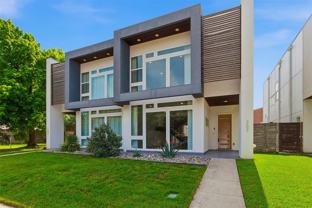 207 Adrian Dr - Photo 1 of 1