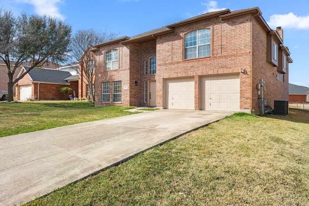6209 San Marino Dr - Photo 2 of 27