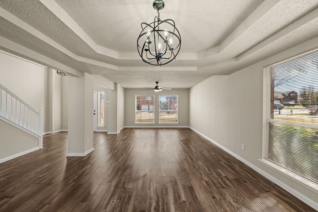 6209 San Marino Dr - Photo 6 of 27