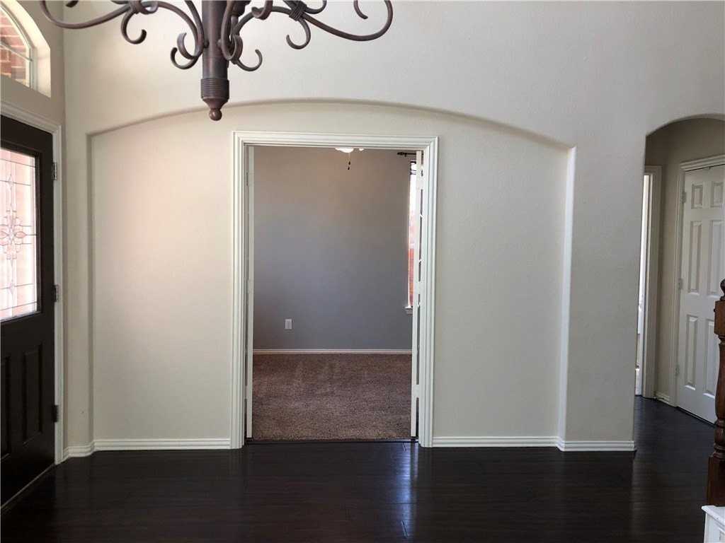 3821 Sandlin St - Photo 4 of 26