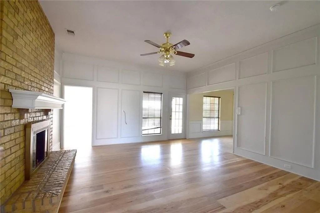 16 Lee Cir - Photo 3 of 11