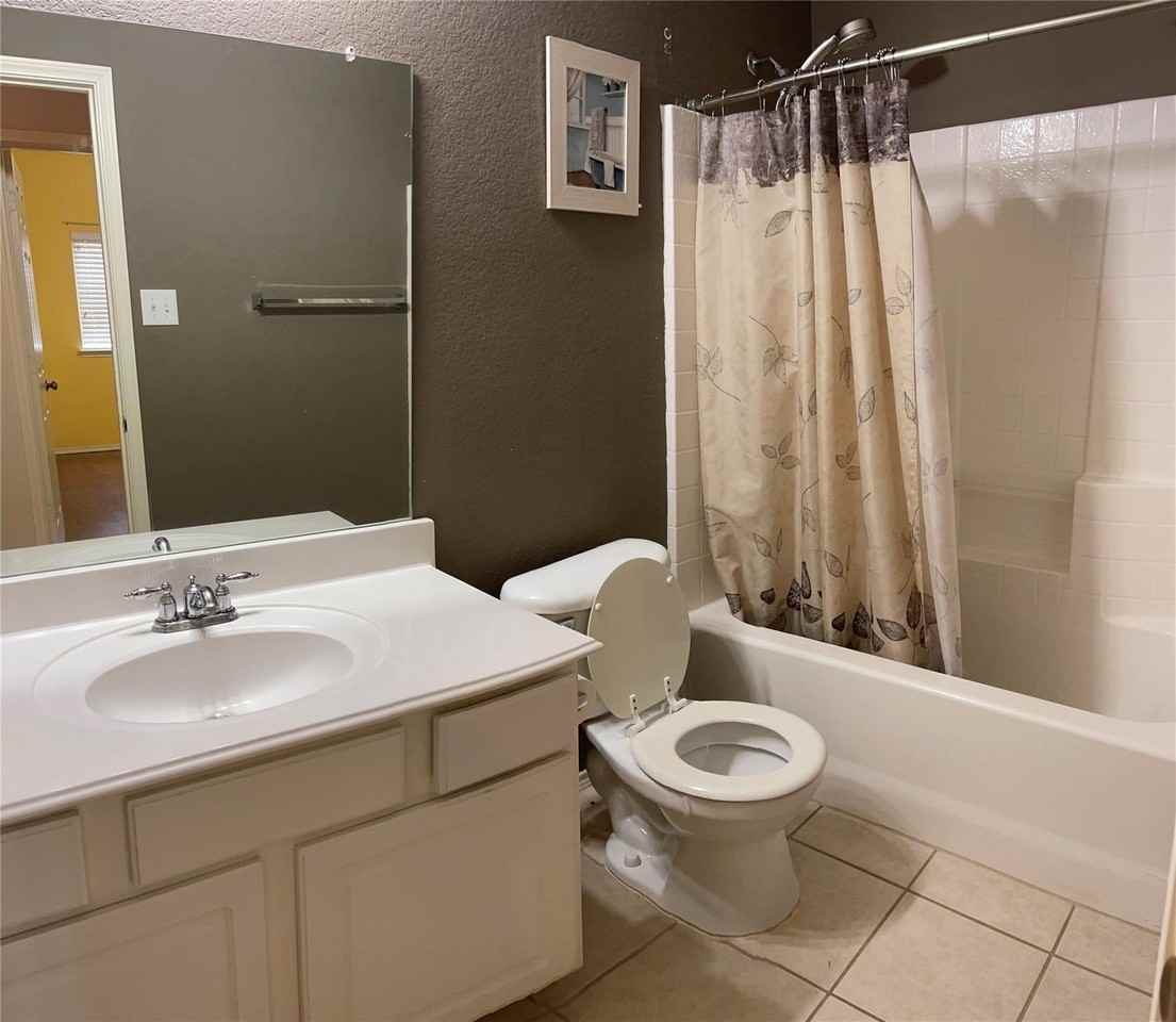 5733 Pebble Ridge Dr - Photo 7 of 12