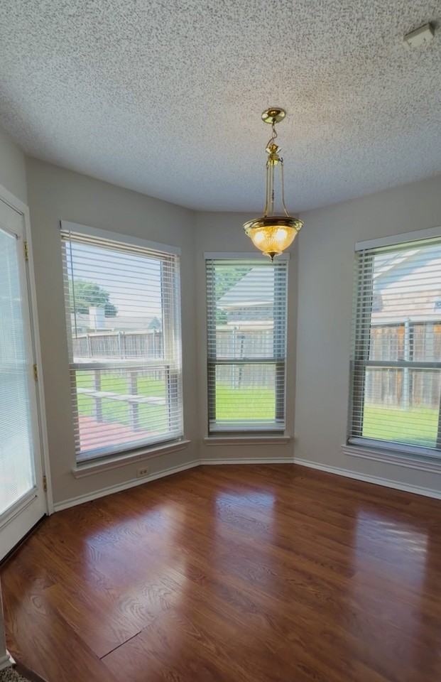4806 Shadyway Dr - Photo 7 of 14