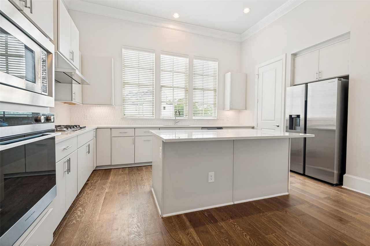 4666 New Water Ln - Photo 6 of 38