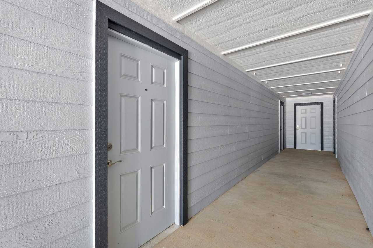 8092 County Road 604 - Photo 3 of 19