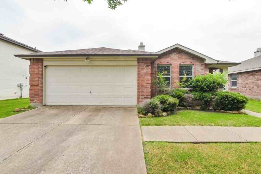 1105 Wyatt Earp Dr - Photo 2 of 20