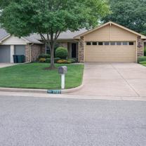2127 Reverchon Dr - Photo 1 of 1