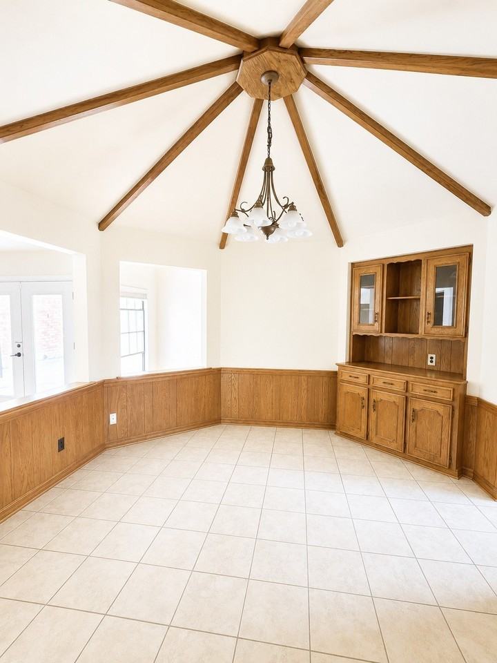 1308 Northridge Dr - Photo 3 of 7