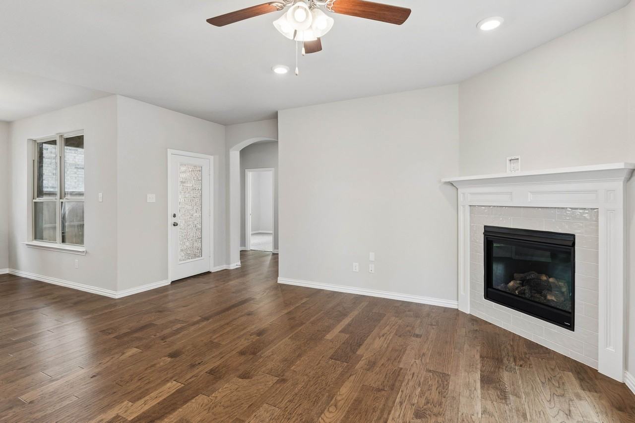 1104 Milfoil Dr - Photo 6 of 26