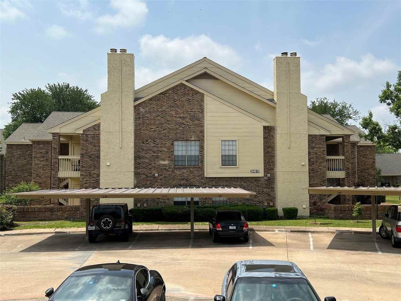 3140 Devonshire Dr #236H - Photo 3 of 33