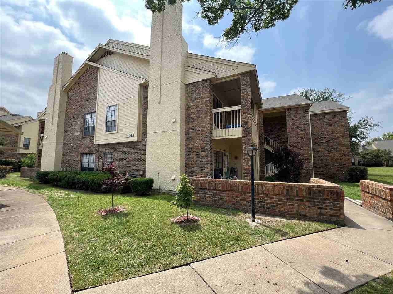 3140 Devonshire Dr #236H - Photo 5 of 33