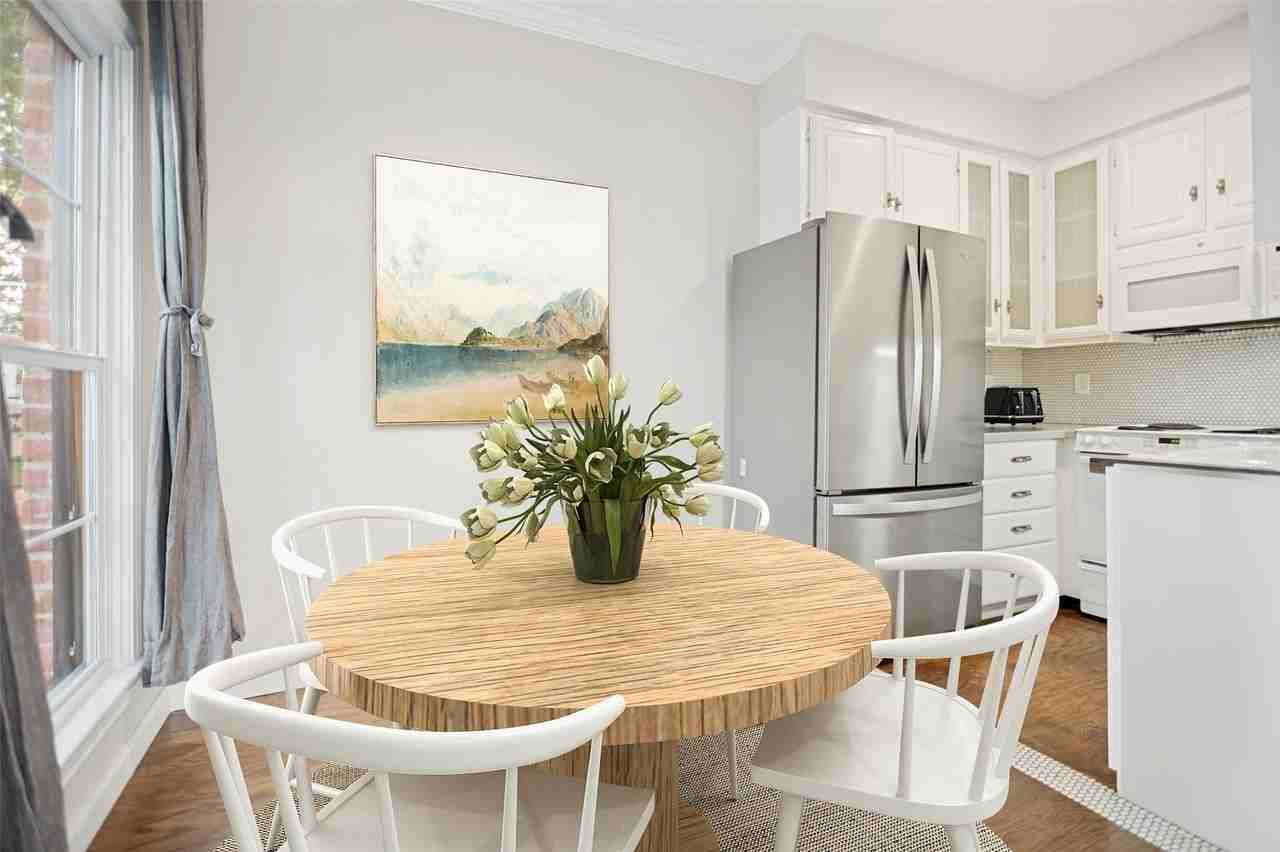 3905 Gilbert Ave #A - Photo 5 of 20