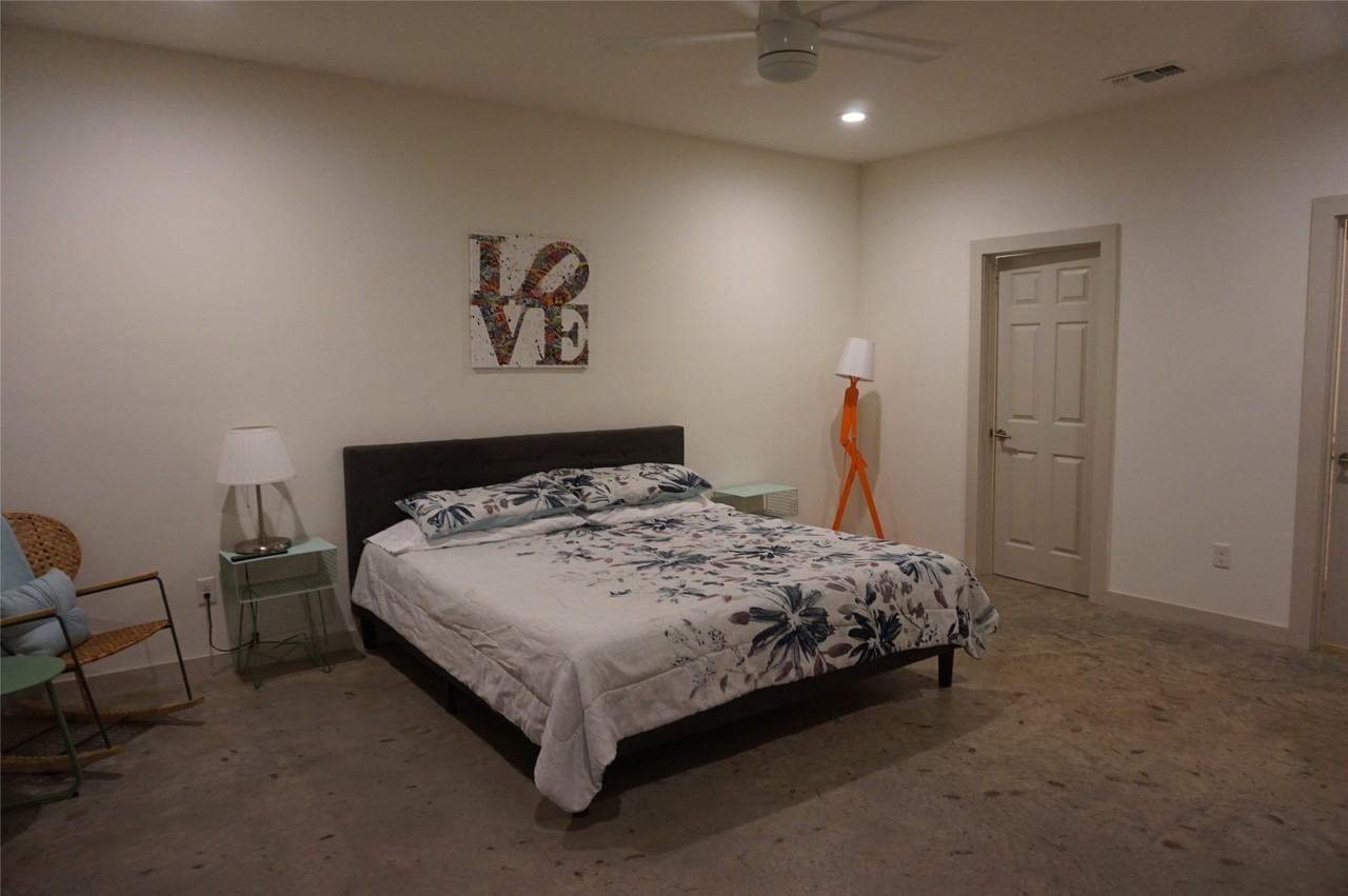 2811 Morning Ave - Photo 6 of 11