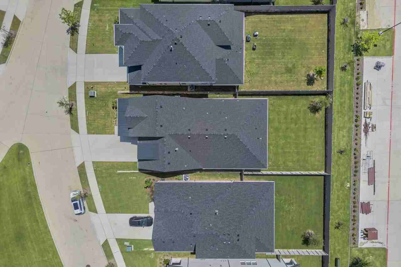 4013 Chastetree Ln - Photo 6 of 40