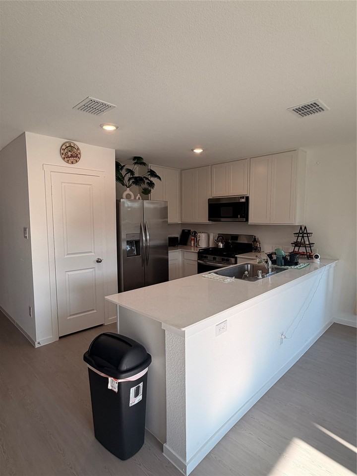 1817 Ventasso Blvd - Photo 5 of 27