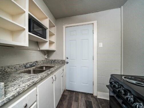526 E North 7th St #4 - Photo 2 of 4
