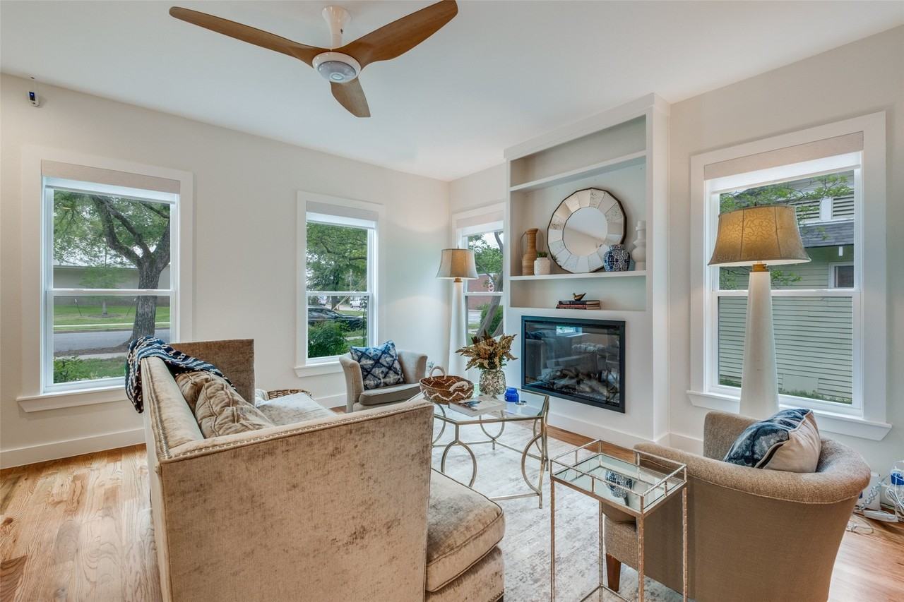 734 N Montclair Ave - Photo 5 of 30