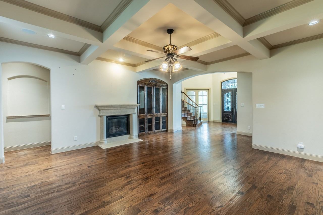 7565 Rawlins Ln - Photo 6 of 40