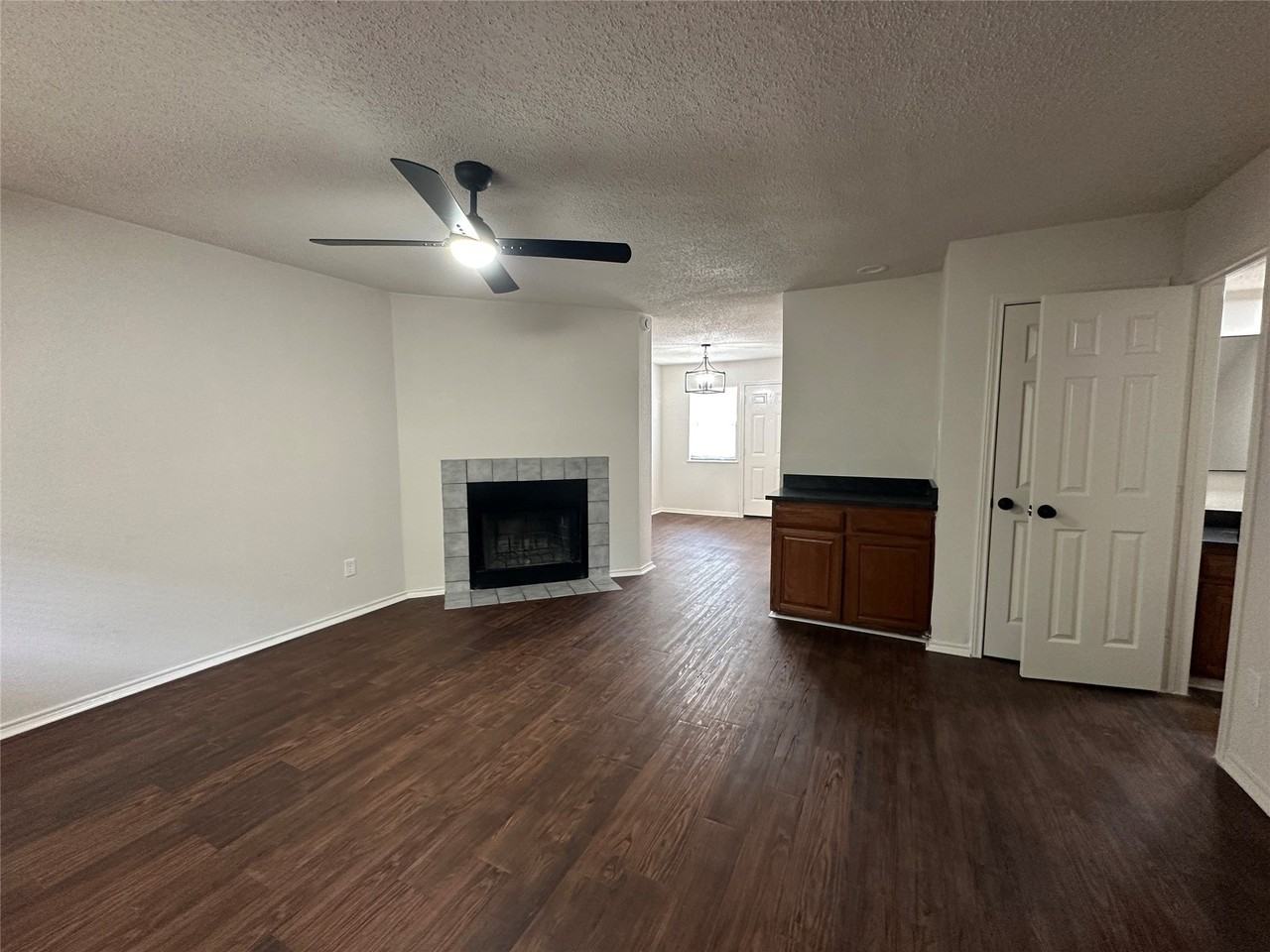 10410 Cymbal Dr - Photo 2 of 13
