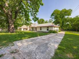 1225 W Hanna St - Photo 1 of 1