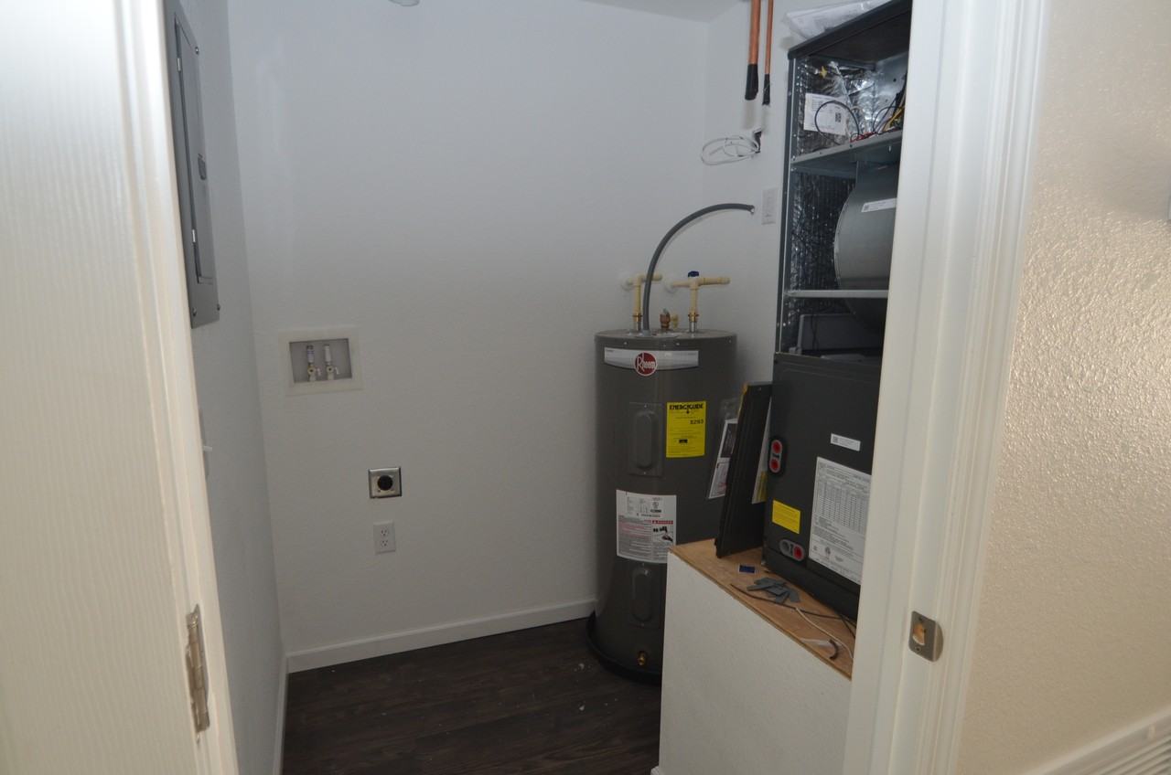 101 Andsouth Volusia Ave., #117-1 - Photo 6 of 12