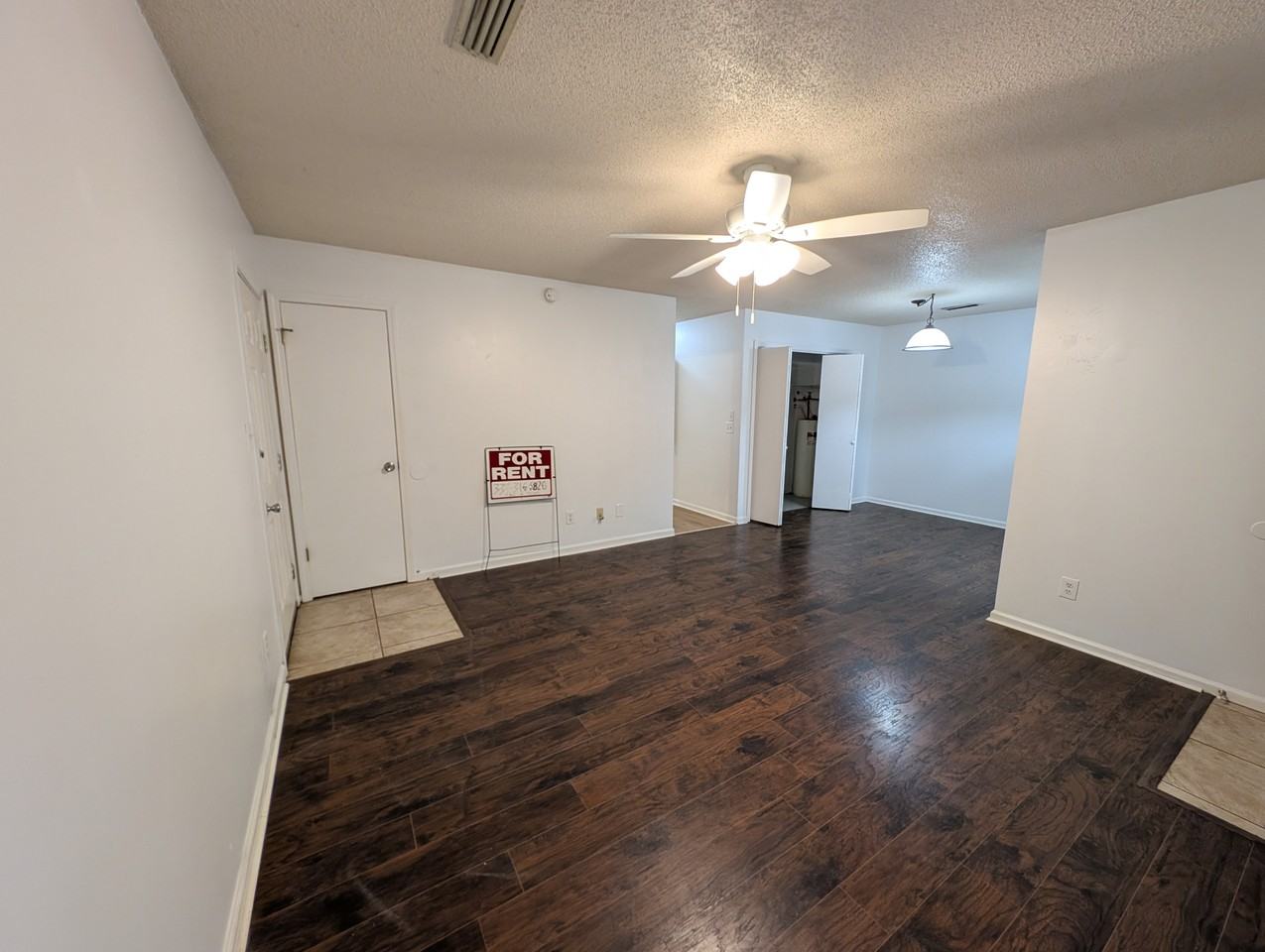 208 Broad St - Photo 7 of 7