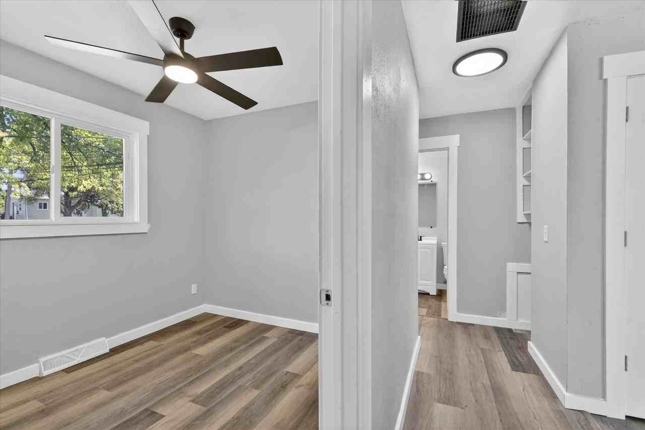 759 Howland Ave #B - Photo 7 of 14