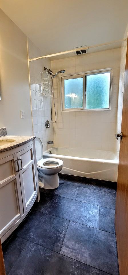 2820 75th Pl Se #103 - Photo 6 of 13