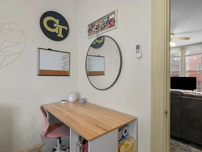 281 Williams St #2 - Photo 4 of 38