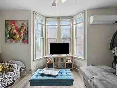 281 Williams St #2 - Photo 7 of 38