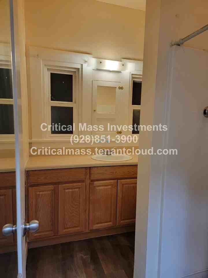 214 W Aspinwall St #4 - Photo 3 of 18
