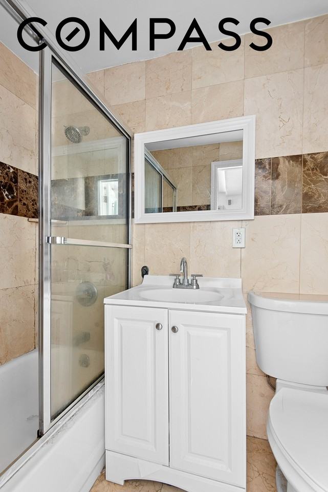 269 Ainslie St #2 - Photo 6 of 10