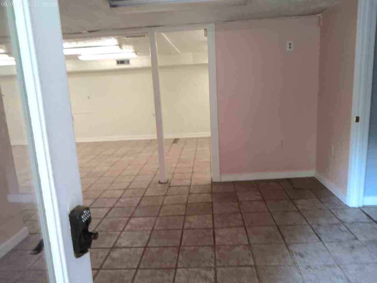 7708 Timberlake Rd #B - Photo 2 of 10