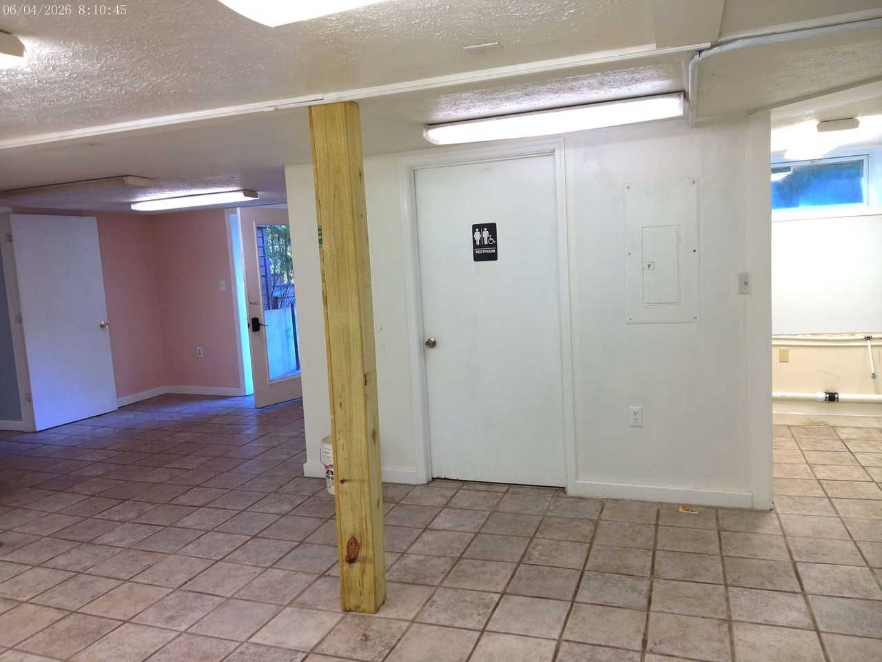 7708 Timberlake Rd #B - Photo 4 of 10