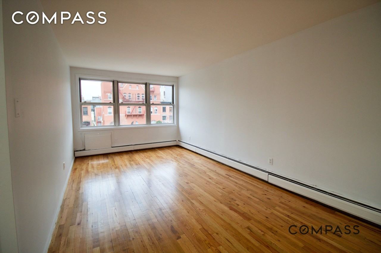 121 4th Pl #3 - Photo 5 of 20