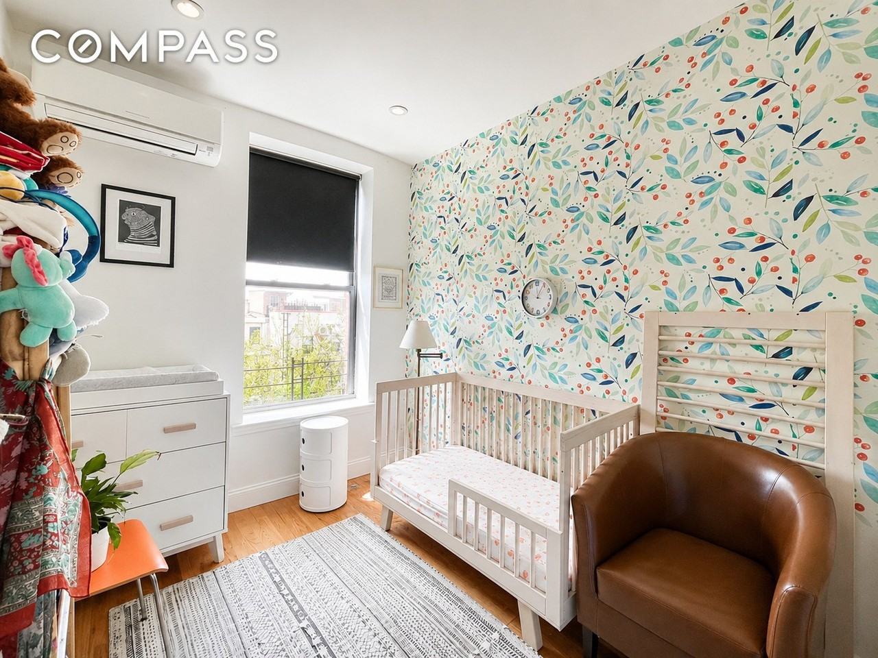 154 Summit St #4 - Photo 6 of 7