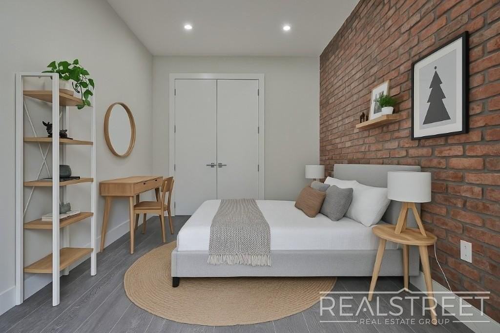 2517 Bedford Ave #3B - Photo 3 of 12