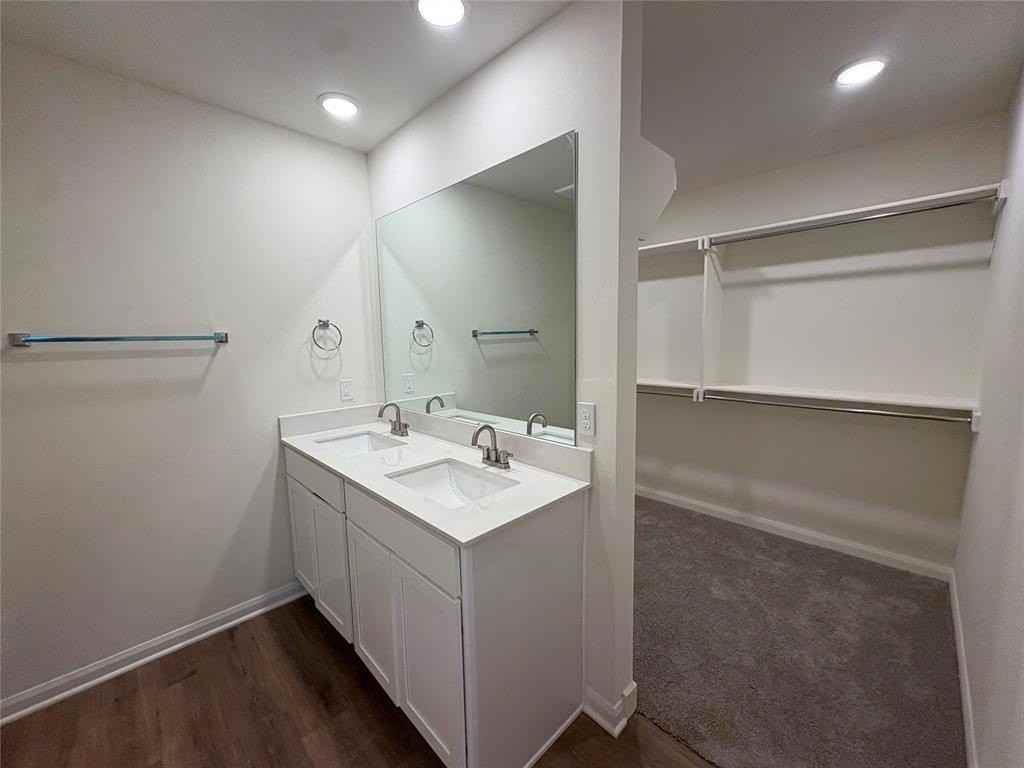 9104 Blackfork Ln - Photo 7 of 12