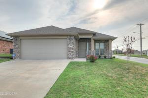 featured image of 2531 Virginia Ave