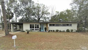 featured image of 814 Woodland Dr