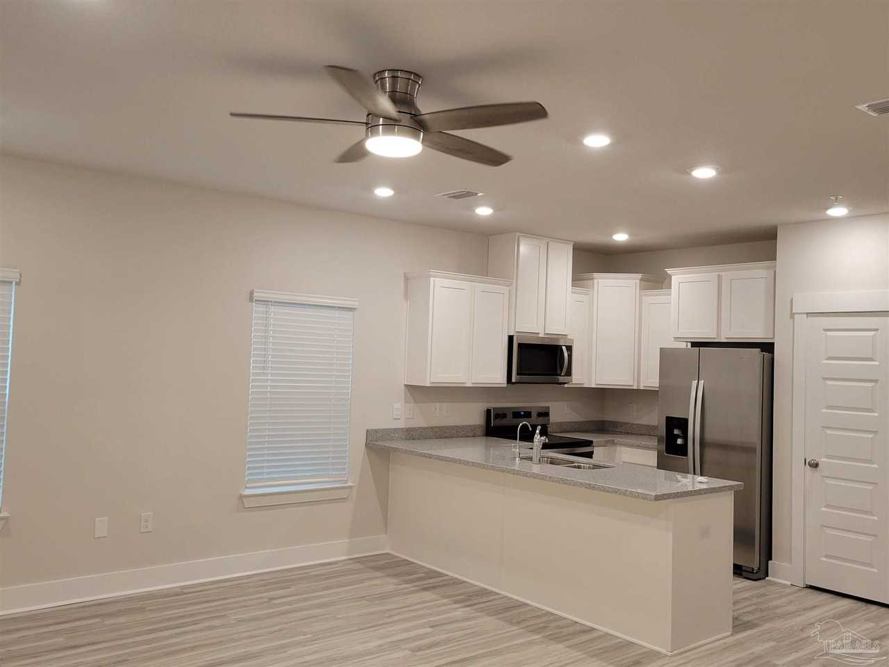 9433 Nature Creek Ln - Photo 6 of 34