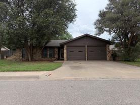 3705 Dentcrest Dr - Photo 1 of 1