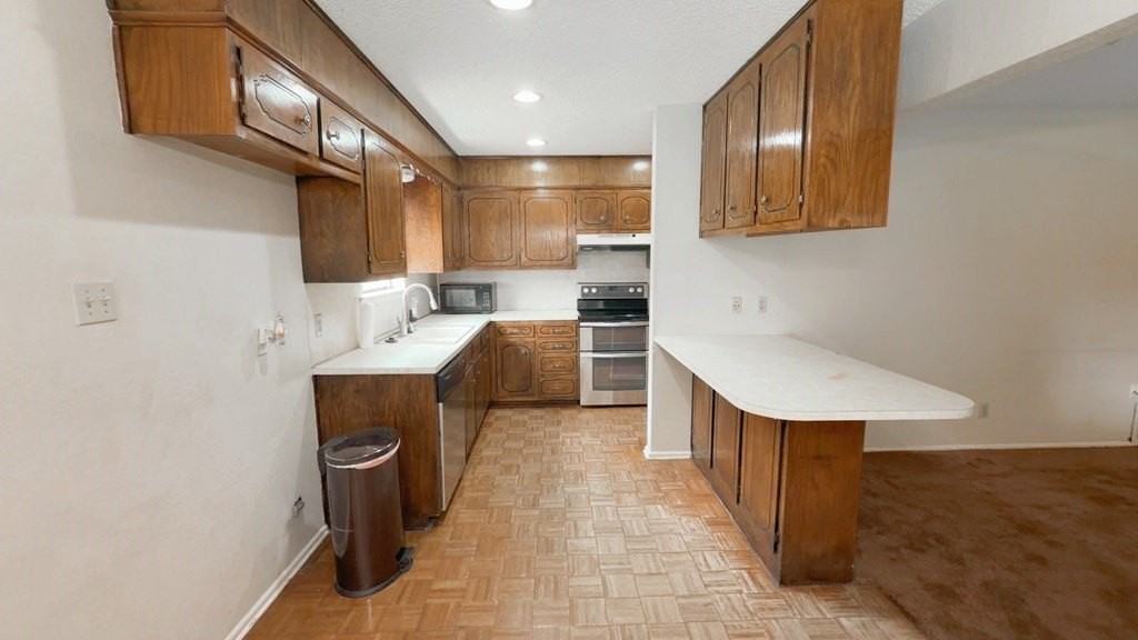 3705 Dentcrest Dr - Photo 6 of 19