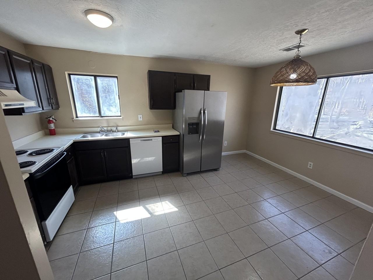 313 Keswick Ave - Photo 2 of 19