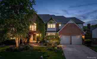 featured image of 2962 Pheasant Ring Dr